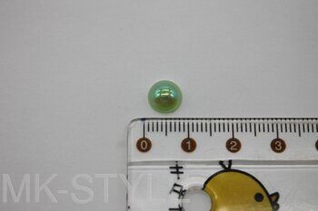 Кабошоны полубусины (d - 0,8 cм.) - зелёный перламутр
